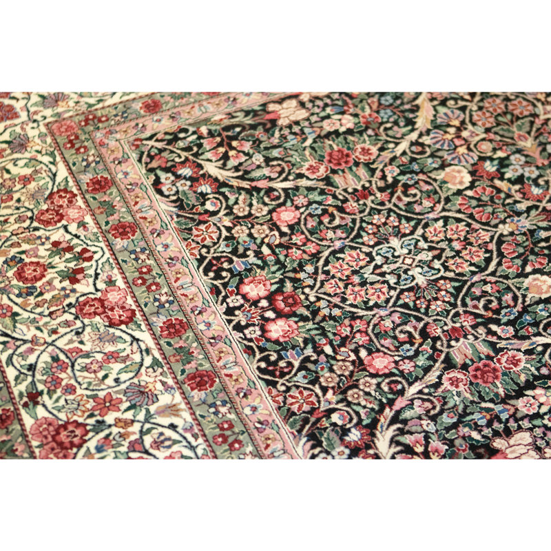 Hand Knotted Wool Indoor Rug