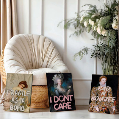 Ensemble de 3 affiches encadrés, style vintage classique, portrait sur toile avec slogans modernes « Fragile As A Bomb » et « I Don't Care », affiches « Bad N Boujee » pour salon, chambre ou bureau. Décoration murale.
