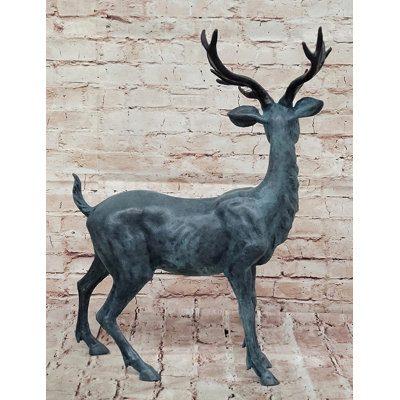 Bronze cerf cerf avec sculpture de la faune réaliste