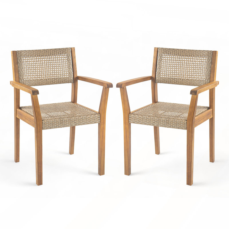 Ensemble de 2 chaises de salle à manger Amaris avec détails en osier pour plus de confort et de style