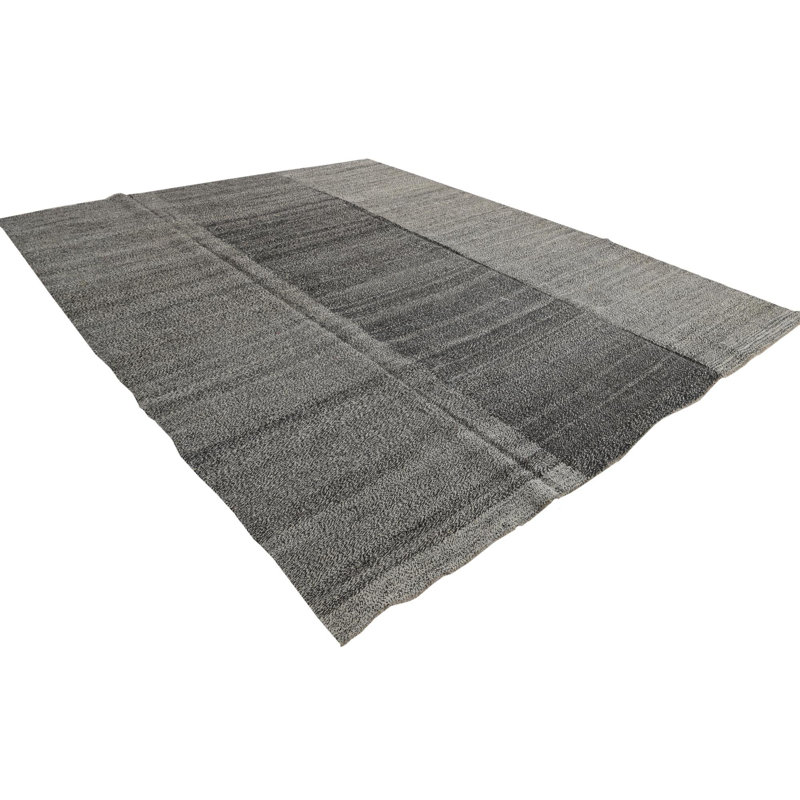 Tapis noir Newsom