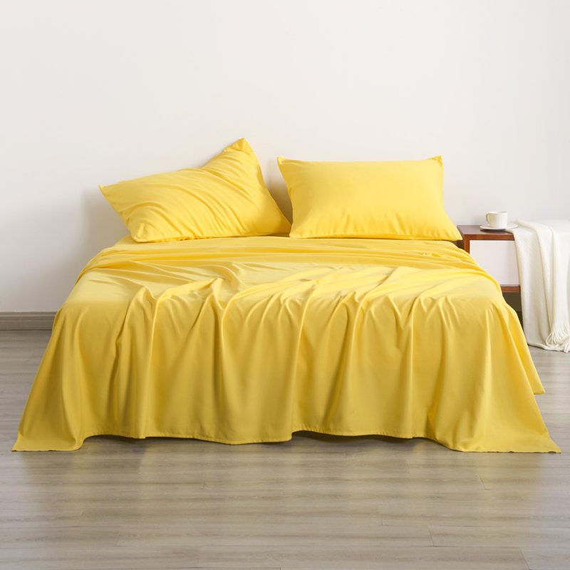 4PC 1800 Series Soft Microfiber Sheet Set, Queen Sheet Set with 2 Pillowcases, Yellow