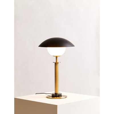 Cazzie Metal Table Lamp
