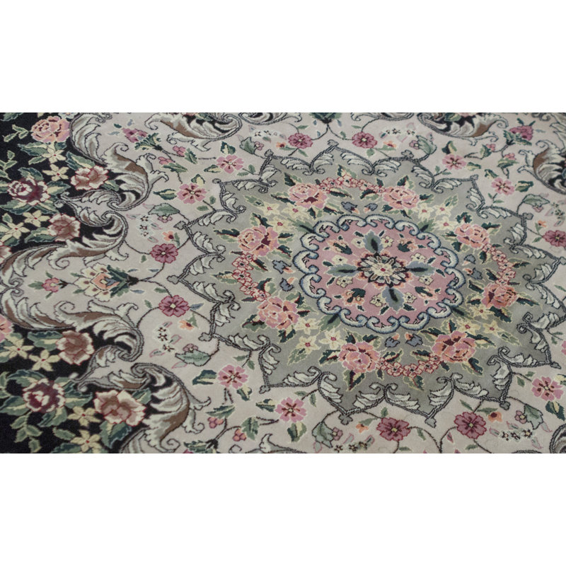 Wool Oriental Area Rug in Black/Light Green/Pink