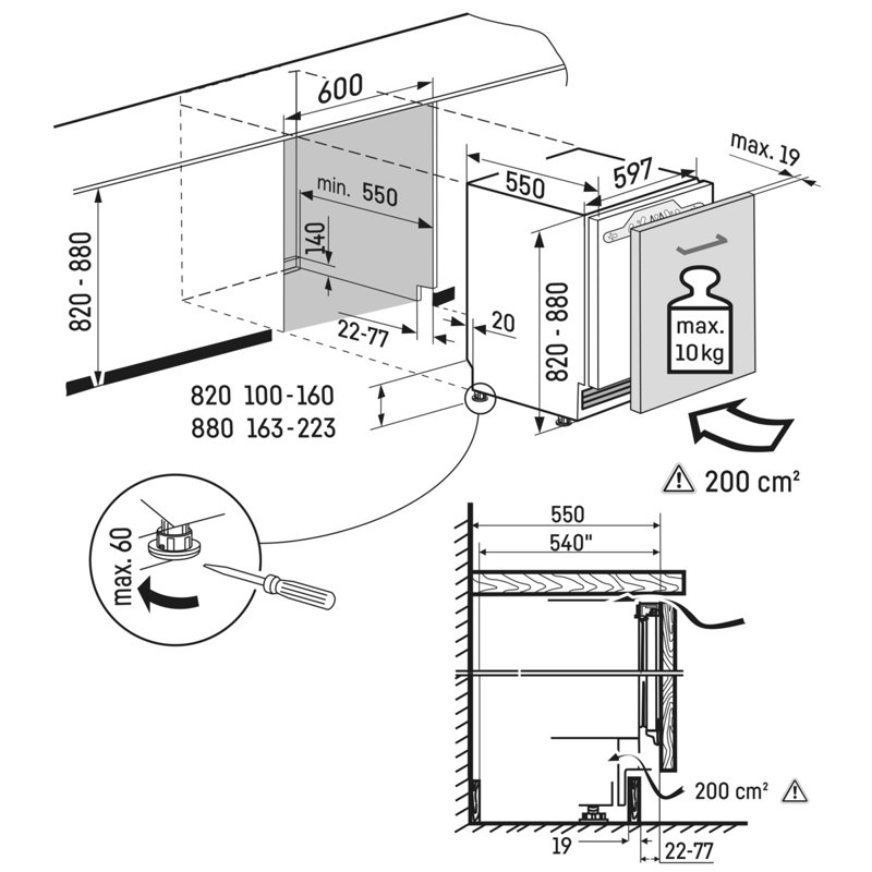 Liebherr 23.56'' W Built-In Mini Fridge