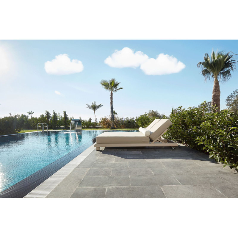 Chaise longue de jardin