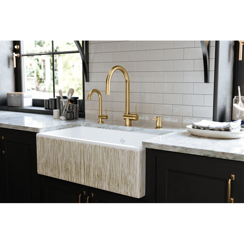 Shaker™ Front Fireclay 33" L x 18" W Farmhouse Kitchen Sink, Metallic Silver