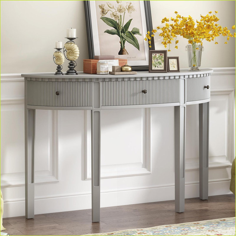 Table basse en placage de pin avec tiroirs à rayures verticales Pieds robustes en pin - Vaste espace de rangement pour le salon