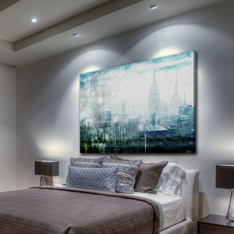 «Mid Town» par Parvez Taj - reproduction de photo sur toile, H 40 po x l 60 po x P 1,5 po
