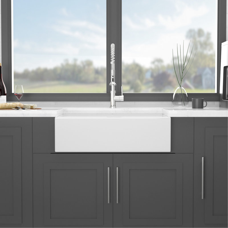 Évier en céramique à double tablier blanc de 33 pouces pour cuisine, espace de travail flexible avec rail de poste de travail, ébréchures et égratignures, livré avec des pinces d'installation de grille de vaisselle