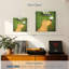 Yarlin Golden Coffee Co sur fond vert-109164647