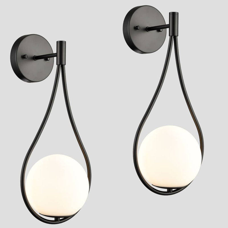 Pistey Armed Sconce, Matte Black