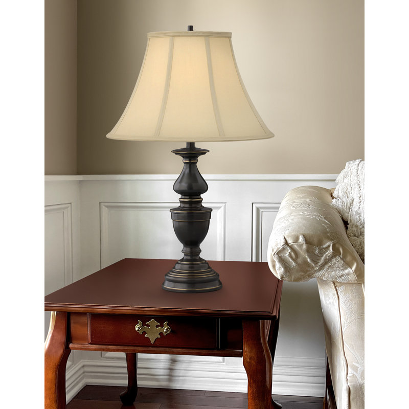 Lampe de table en bronze 30 po Balustrade Madison, H 30 po x l 18 po x P 18 po