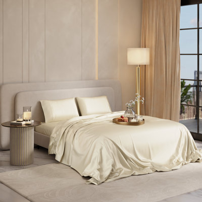 Ensemble de literie 4 pièces Stoa Paris King Size en satin, drap plat et drap-housse rafraîchissants 300 fils/cm², 2 taies d'oreiller, douce pour la peau et les cheveux, indispensable pour la chambre, décoration intérieure esthétique, soirée romantique - Ivoire