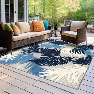 Hernandez Floral Navy/Ivory/Blue Indoor & Outdoor Area Rug