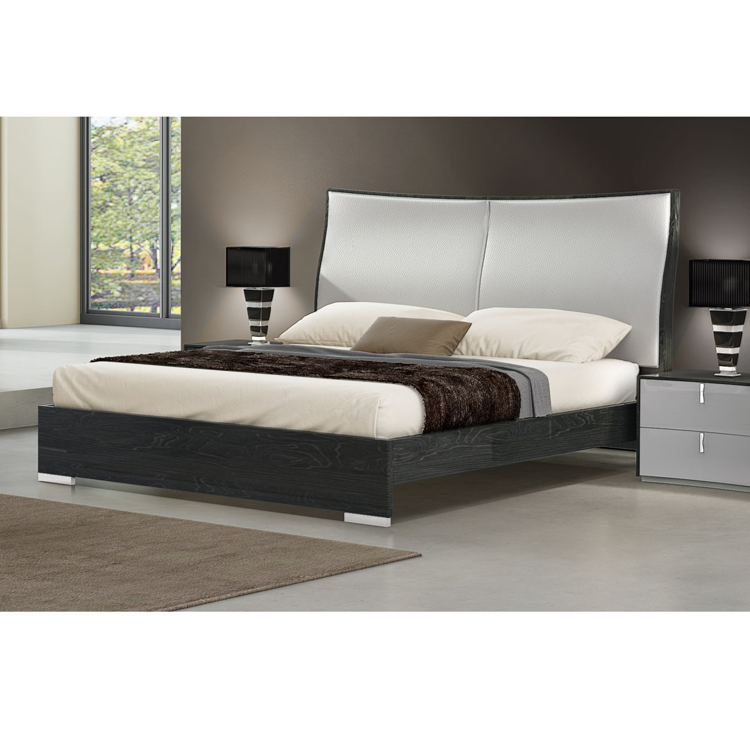 Xeros Upholstered Platform Bed Orren Ellis 