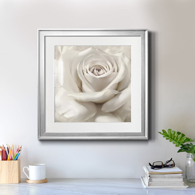 «Dreamy II», reproduction d'art sur papier encadré, Encadrement argenté, H 17,5 po x l 17,5 po x P 1,5 po
