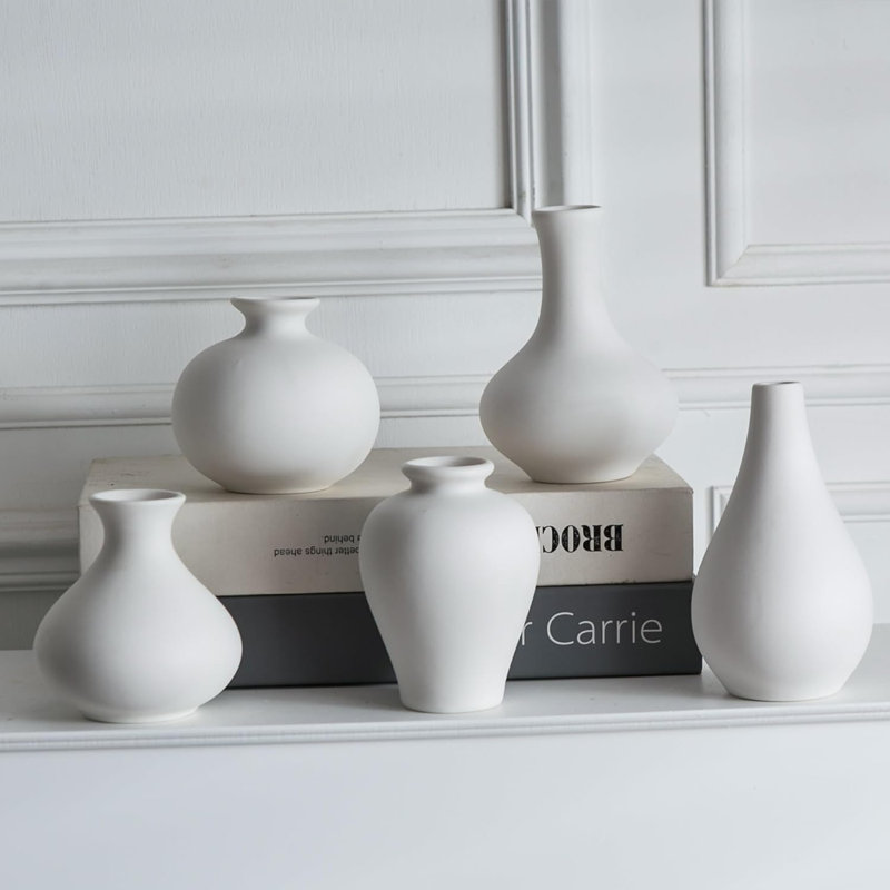 Mohnton Ceramic / Porcelain Table Vase, White