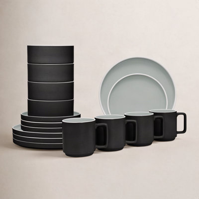 ColorTrio Porcelain Dinnerware Set - Service for 4
