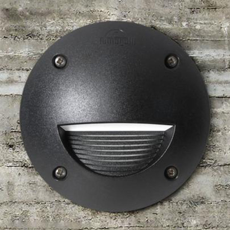 Tahnaout Outdoor Bulkhead Light