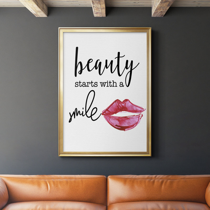 «Beauty Starts With A Smile», toile encadrée de qualité supérieure - prête à être accrochée, Or, L 30,5 po x H 42,5 po