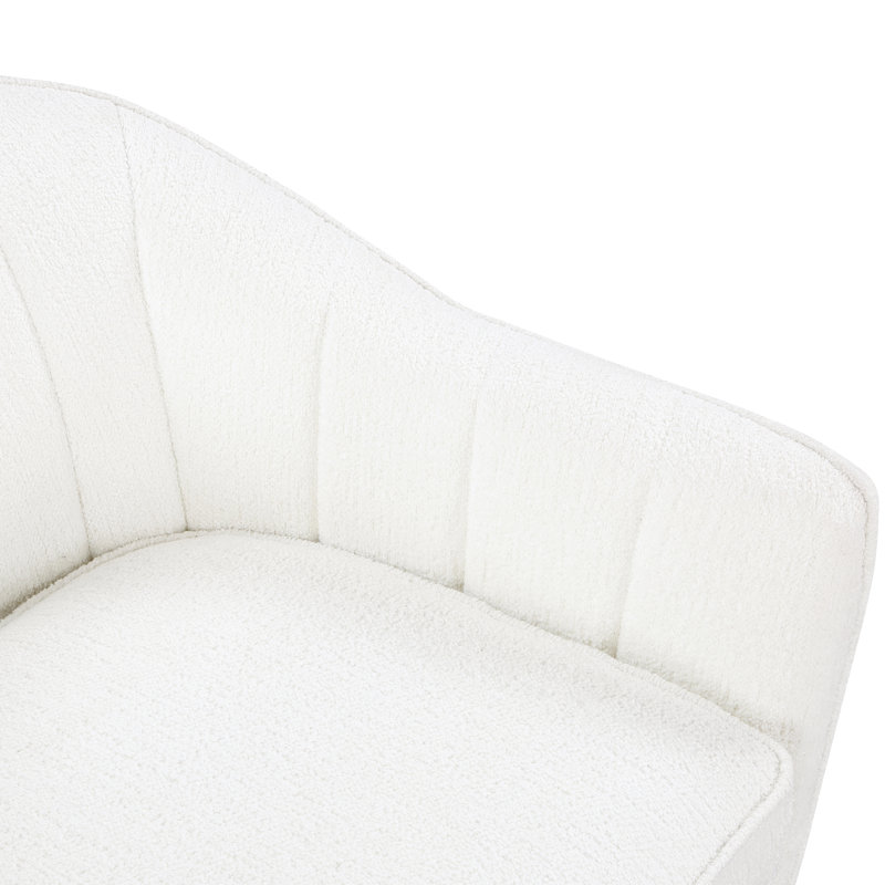 Chaise d'appoint rembourrée de style Mid-Century moderne, chenille texturée blanche, structure en bois massif, finition des pieds bruns avec pieds, dossier avec surpiqûres
