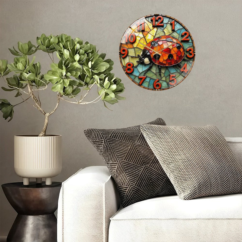 Horloge murale coccinelle en verre coloré 12 po