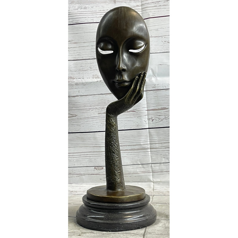 Figurines et sculptures Tekira