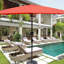 Parasol imperméable d'extérieur 6 x 9 pi avec manivelle et bouton poussoir inclinable sans rabat pour le jardin