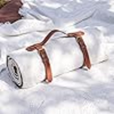 Picnic Blanket, 2 In 1 Outdoor Waterproof Throw Blanket, Large Foldable Beach Mat Fit 4-6 Adults, Perfect For Yoga, Stadium , Car , Best Gift For Couple & Families