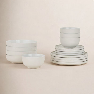 Essential Stoneware Dinnerware Set 16 Piece - Service for 4