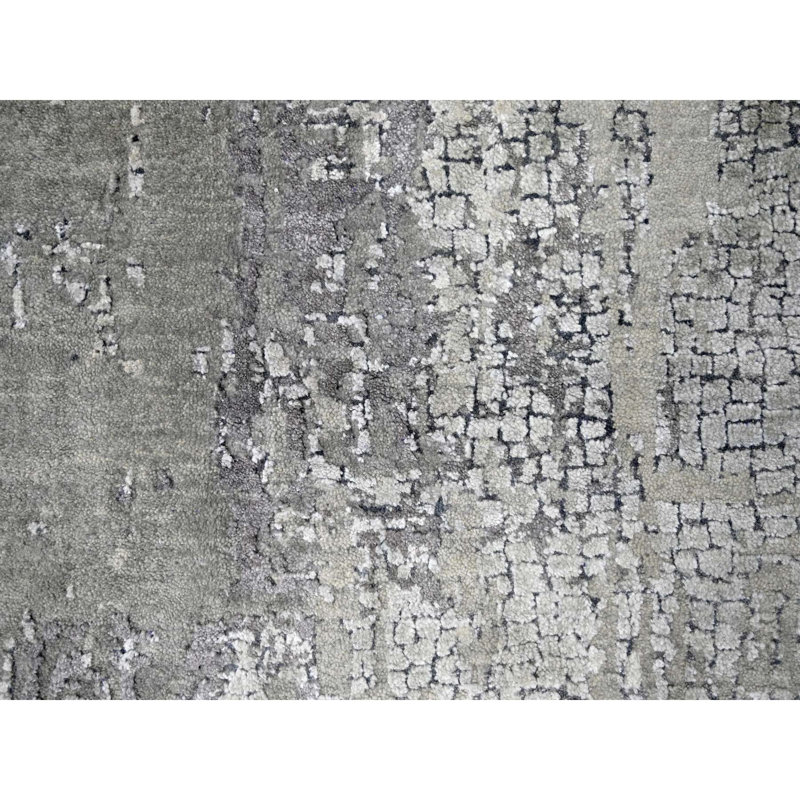 Tapis carré gris en laine et soie abstraits 8 pi 1 po x 7 pi 9 po Nevada 6D531939825D49D28E868F4E07FE57A7