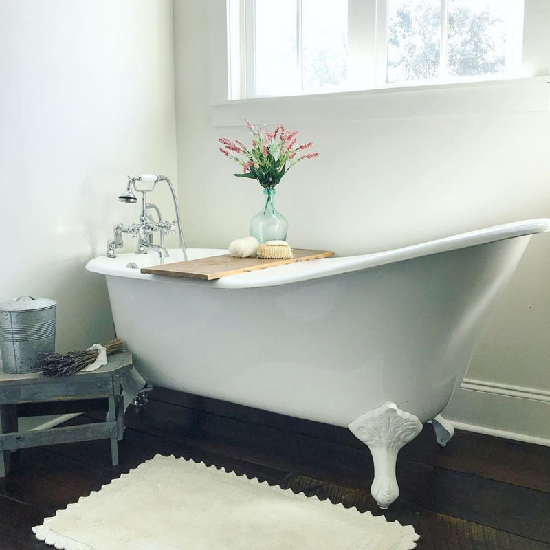 Baignoire de trempage sur pattes Charlotte, H 30 po x L 54 po x l 30 po, Blanc