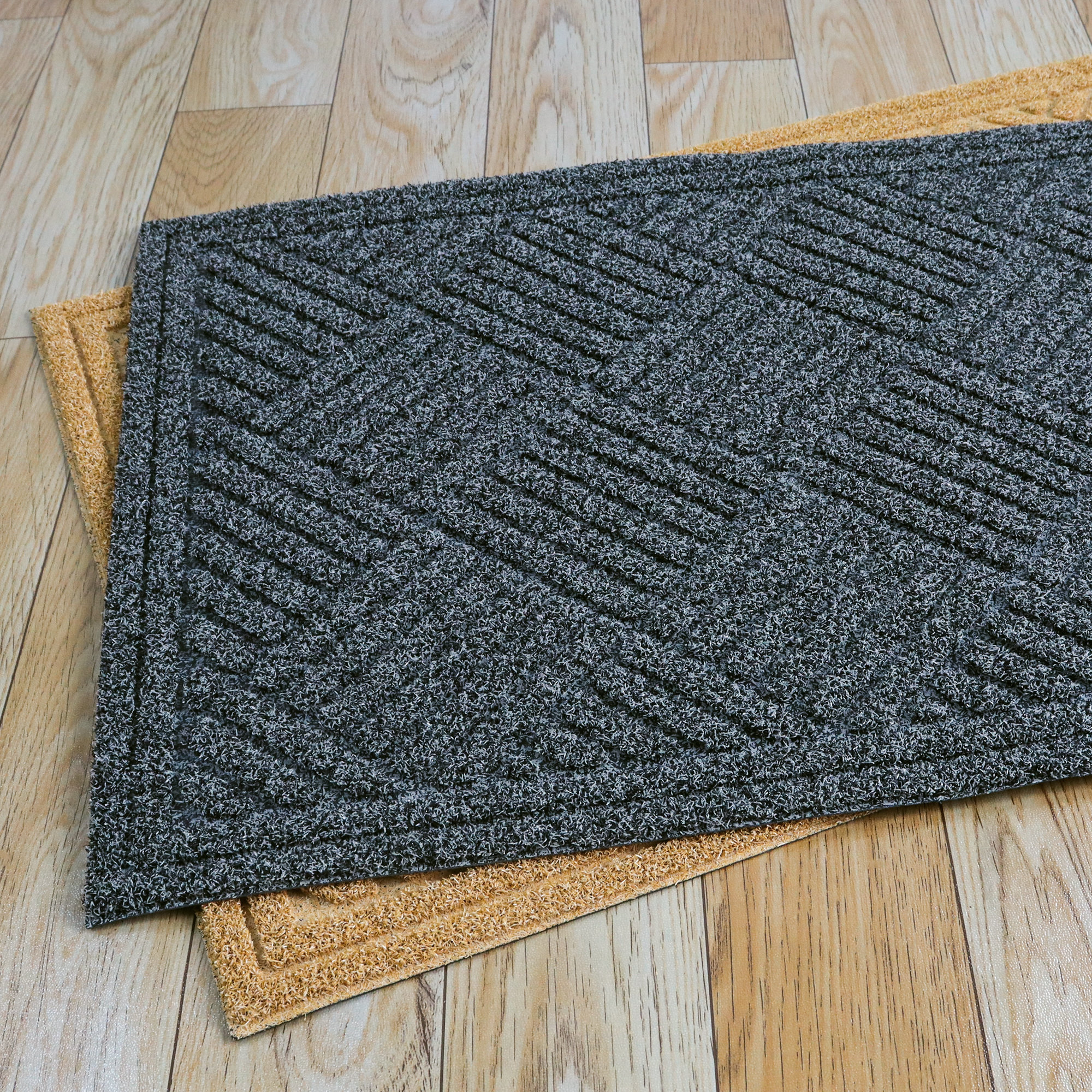 Latitude Run® Cassundra Non-Slip Geometric Indoor Outdoor Door Mat ...