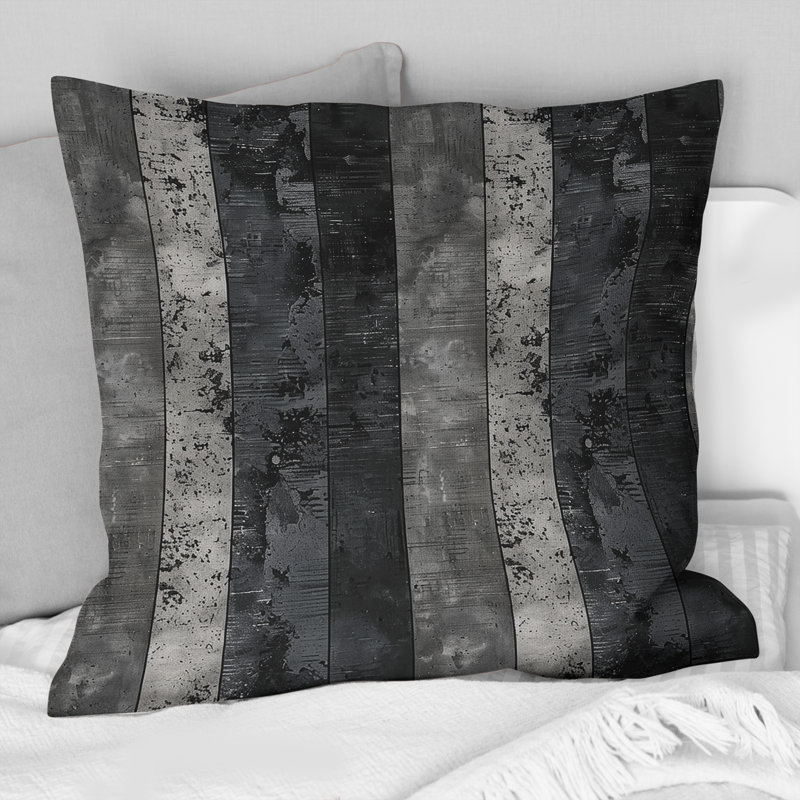 Coussin décoratif à rayures gris foncé foncé, H 18 po x l 18 po