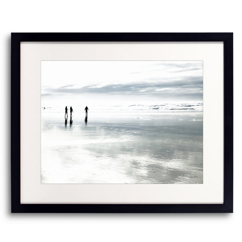 Ocean Beach 0619 par Petra Trimmel - Photographie, H 17,2 po x l 21,2 po, Papier avec cadre noir