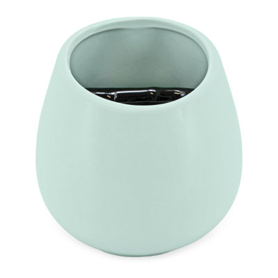 Kampe Wall Planter