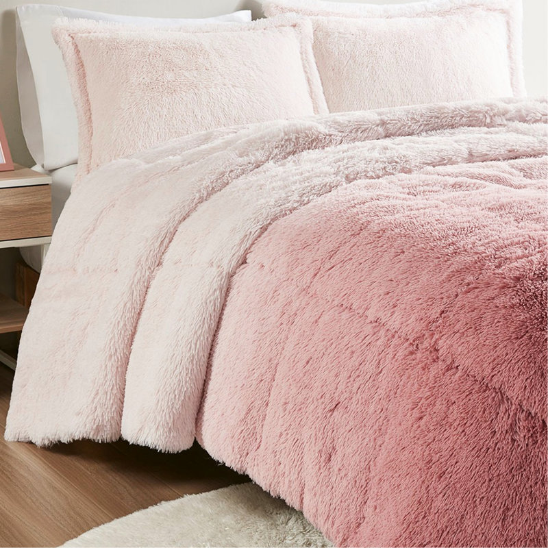 Édredon Blush Mini - fausse fourrure ombrée à poils longs, rembourré