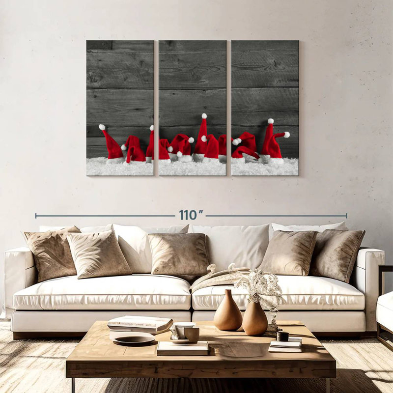 Chapeaux rouges du père Noël, 48" H x 74" W