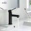 Robinet de salle de bain circulaire à un trou-48024382-41659788