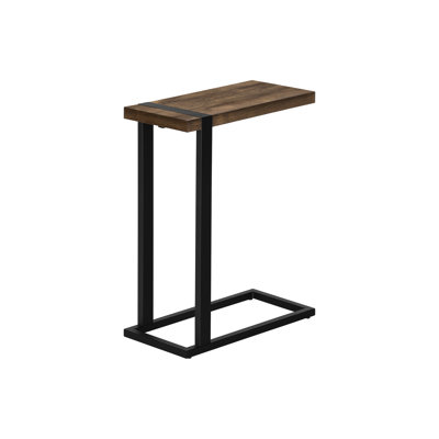 Charmante table d'appoint contemporaine avec construction durable et attrait polyvalent