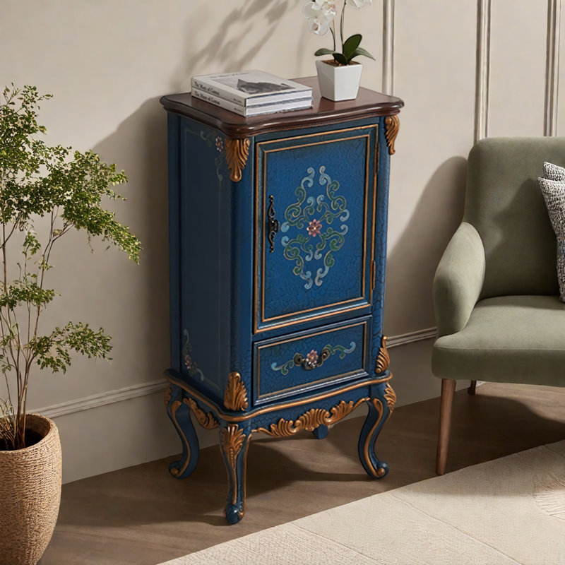 Classic Hand-Painted Birch Solid Wood Accent Chest