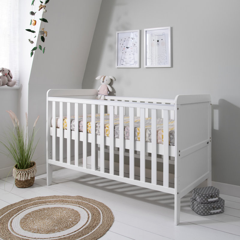 Tutti Bambini Rio Cot Bed with Mattress and Cot Top Changer, White