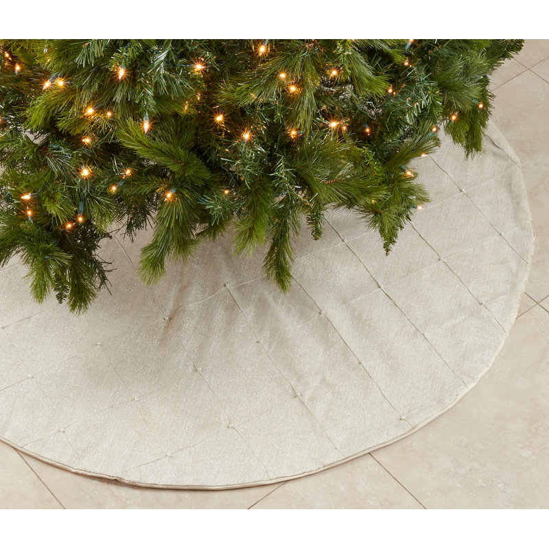 Natural Diamond Stitched Round Christmas Tree Skirt