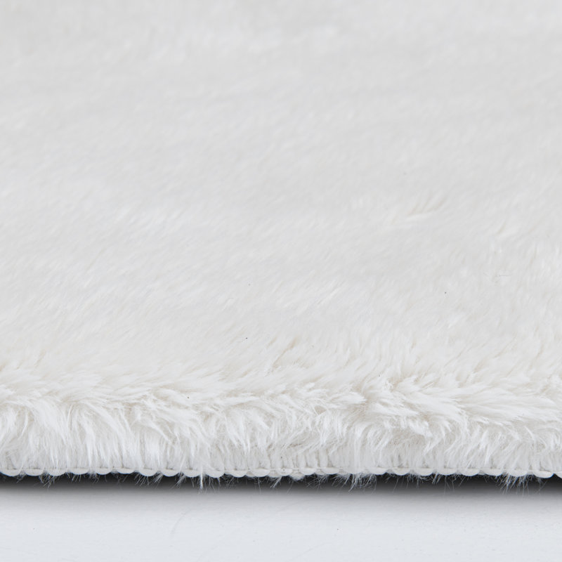 Tapis d'intérieur en polyester blanc Everly Quinn Patricio, Rectangle 4,99 pi x 6,99 pi