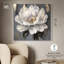 «Ivory Incarnation I Canvas Luxe Flower Art» par Art Remedy-114226965-114226967