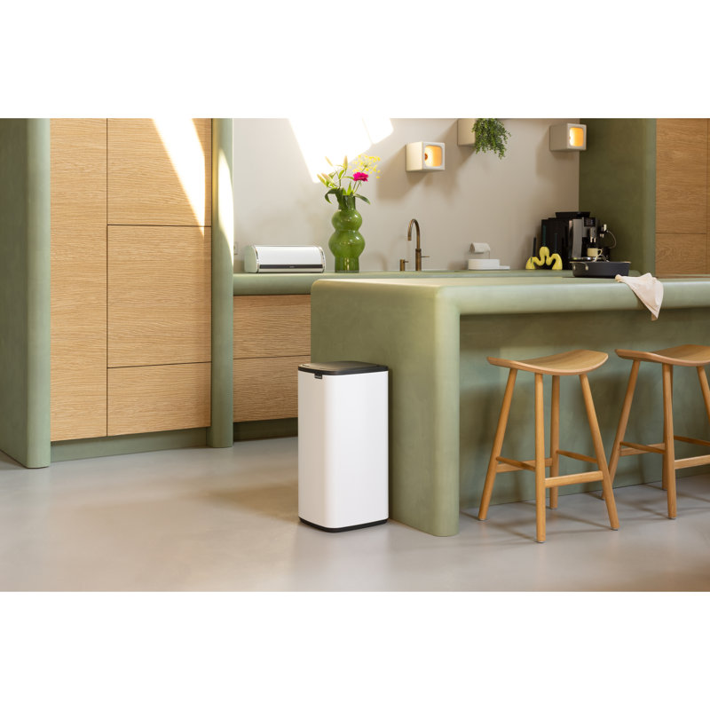 Poubelle Bo Touch, 8 gallons (30 litres), Blanc
