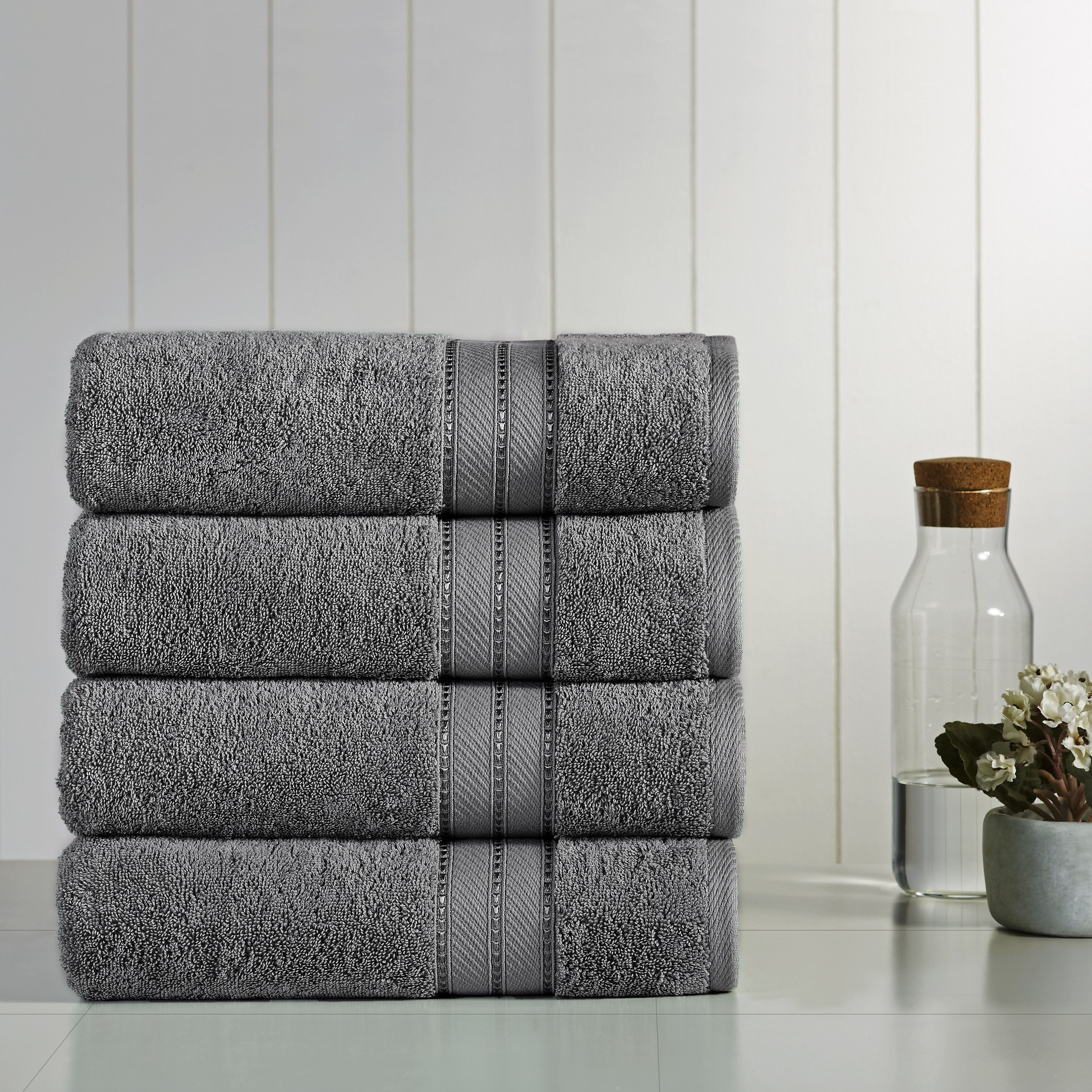 Lavish Touch 100% Cotton 700 GSM Zero Twist Towels - Lavish Touch