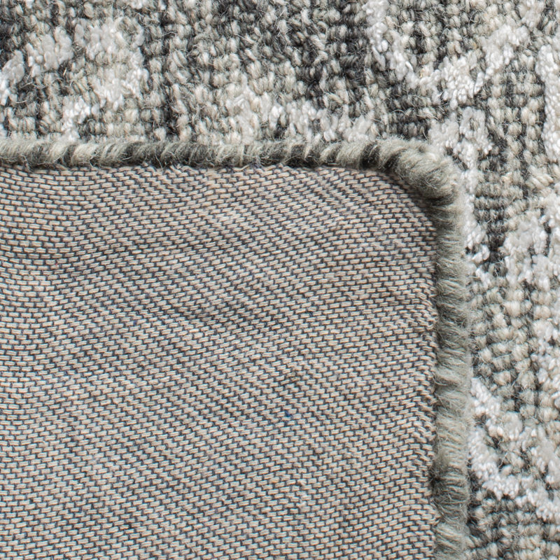 Ildo Hand Tufted Wool/Viscose/Cotton Geometric Rug in Charcoal/Ivory, Rectangle 4' x 6'