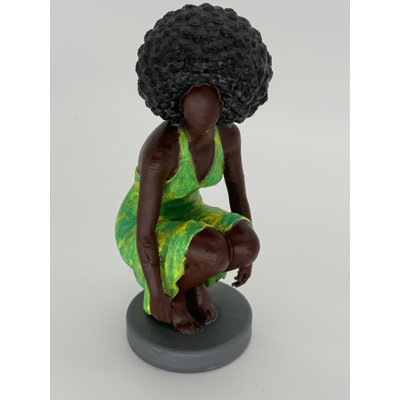 Lena Woman with Sun Hat Figurine